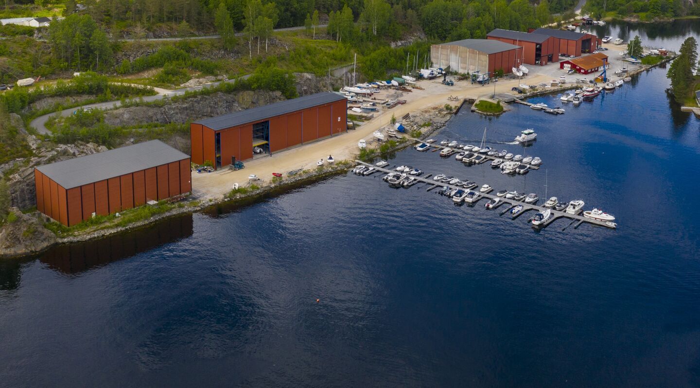 Dronefoto over Kiil-Sandtangen AS